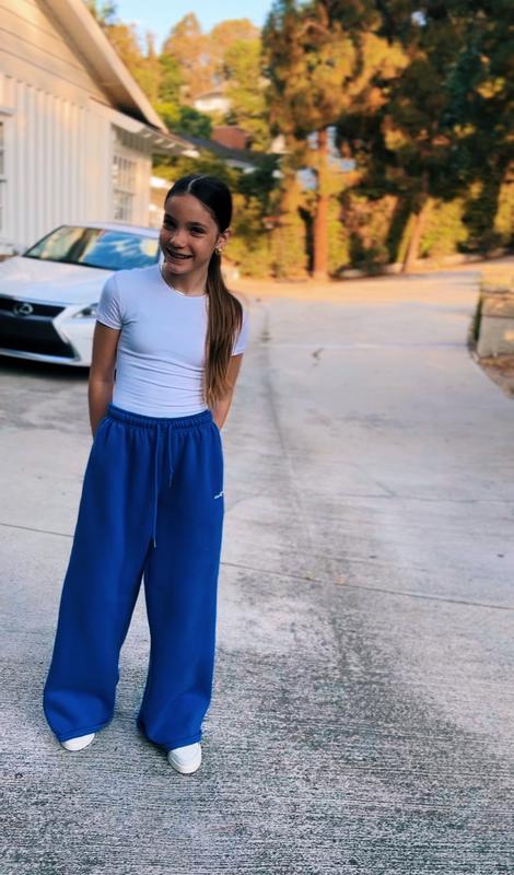 Review Thumbnail Image 0 227653181