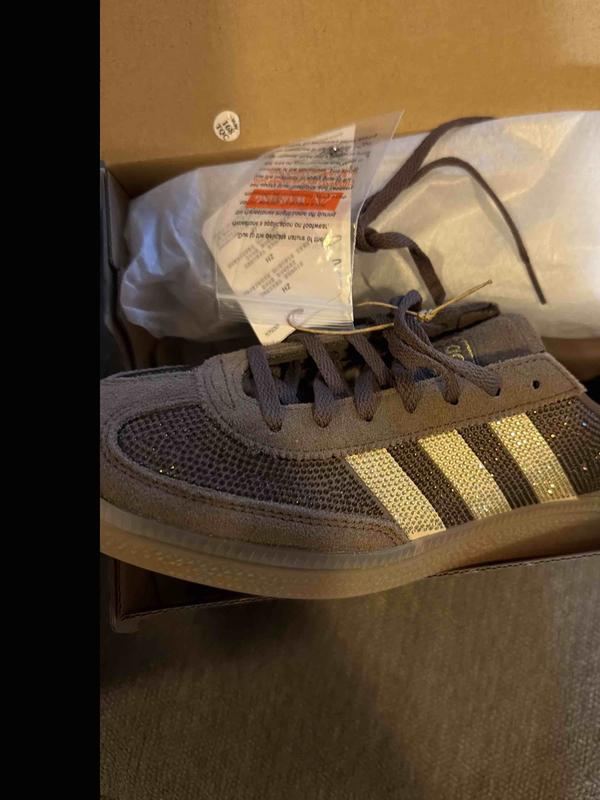 Customer photo for "not as pictured"