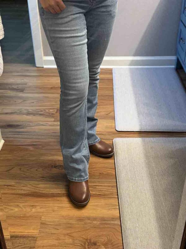 Review Thumbnail Image 0 243790682