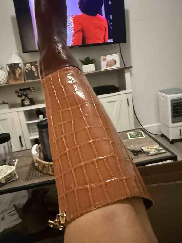 Review Thumbnail Image 0 245742670