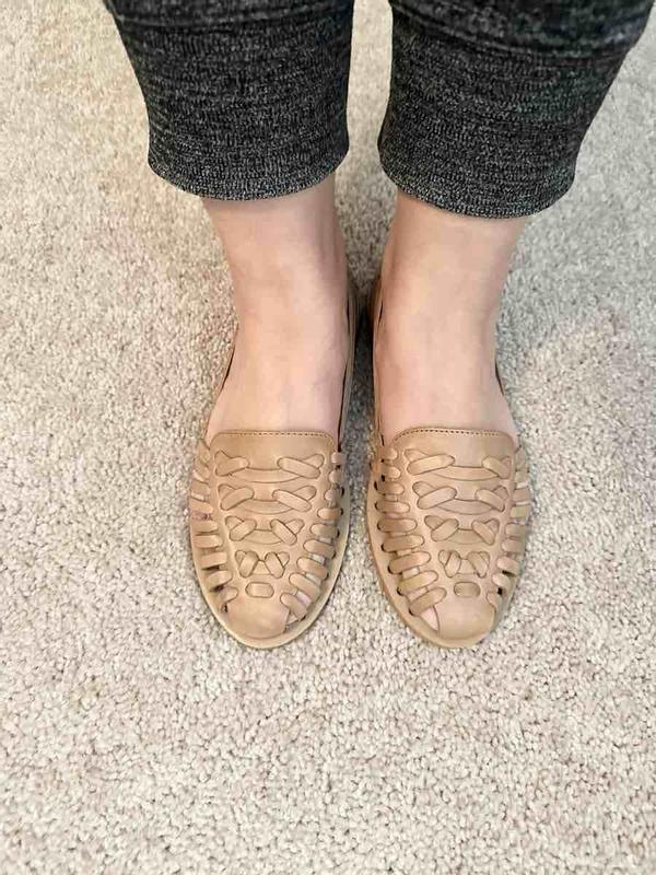 Lovely summer sandal!