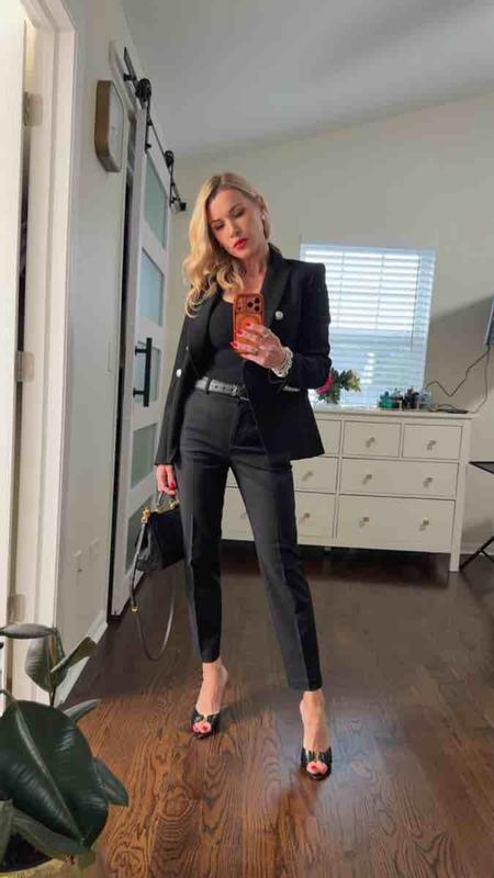 Customer photo for "sexy and sophisticated!"