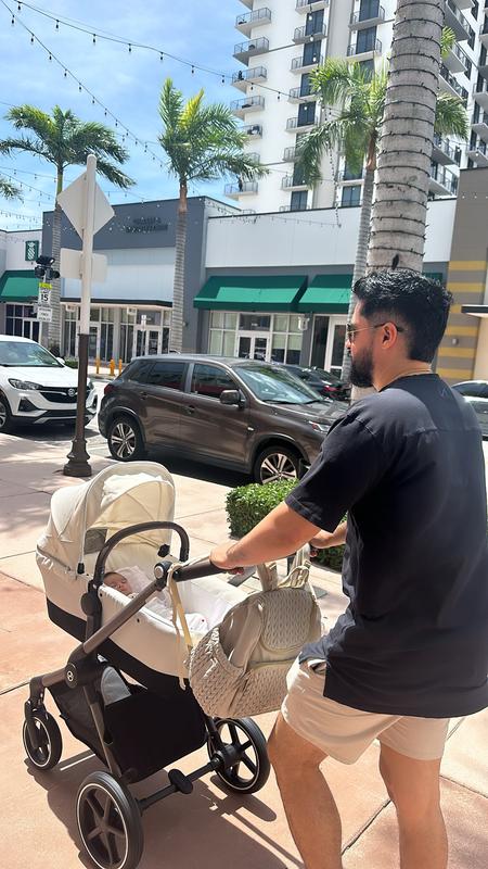 Review Thumbnail Image 0 235632716