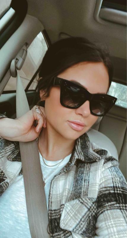 Review Thumbnail Image 0 212357451