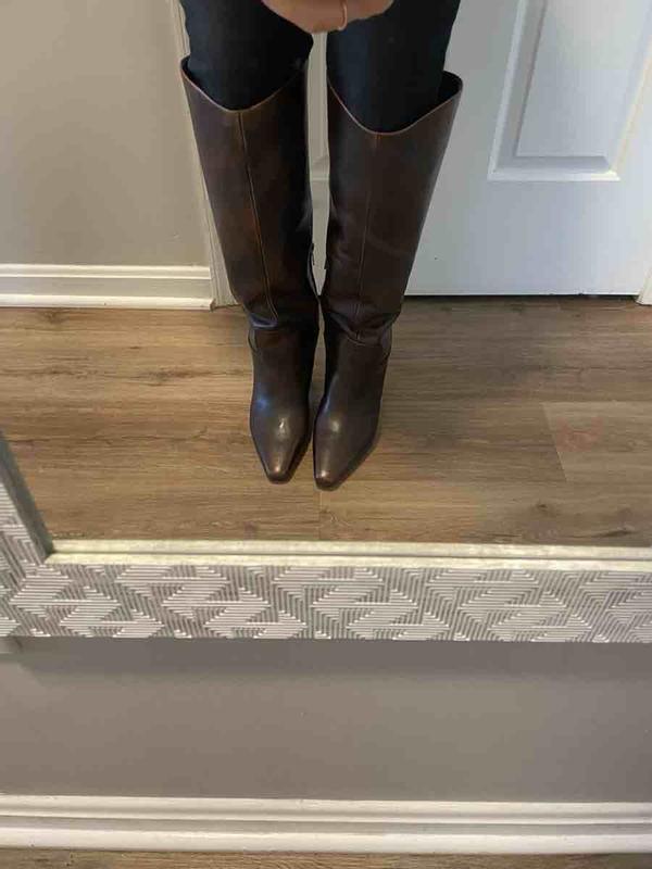 perfect chic and comfy boot