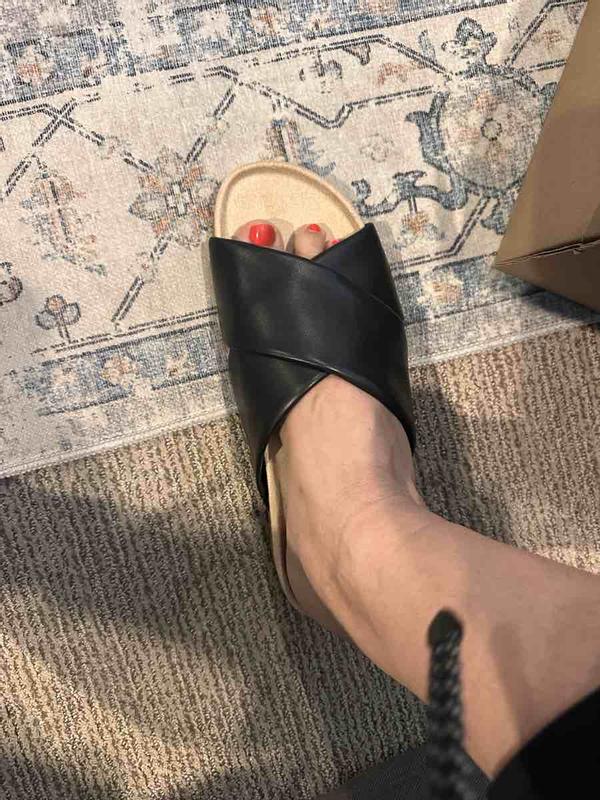 Customer photo for "For a voluminous foot"