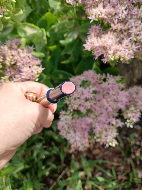 Customer photo for "Love the shade"