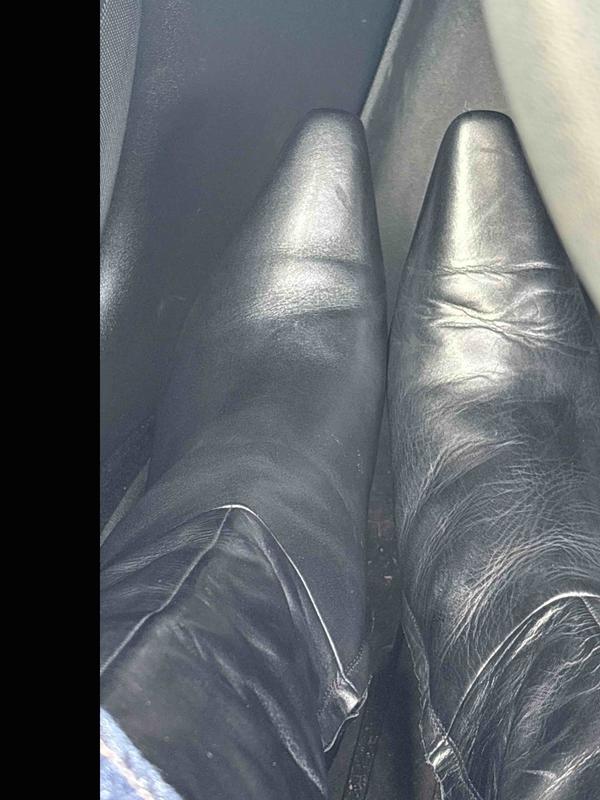 leather creases like crazy