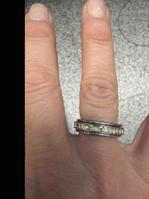 Review Thumbnail Image 0 247660593