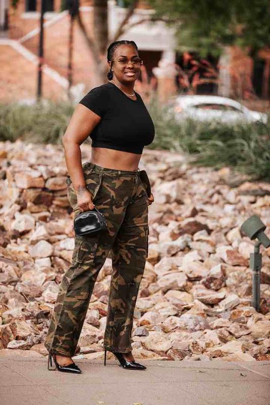 Customer photo for "fatigue pants"