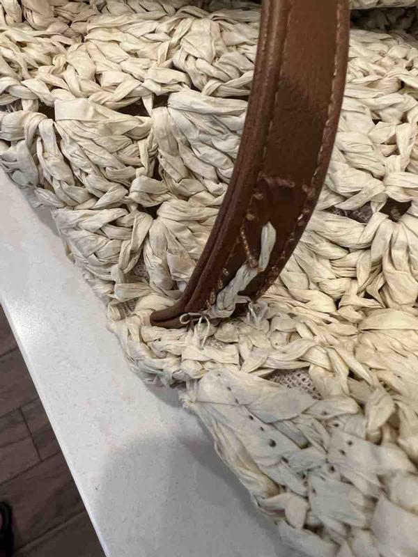 Review Thumbnail Image 0 216616446