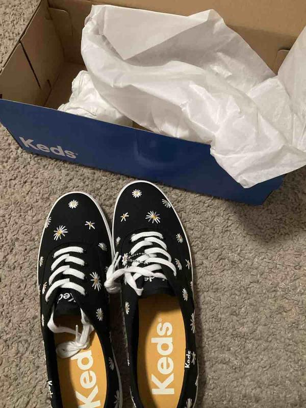 Review Thumbnail Image 0 241483854