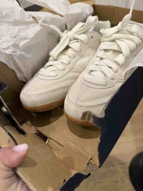 Review Thumbnail Image 0 236935456