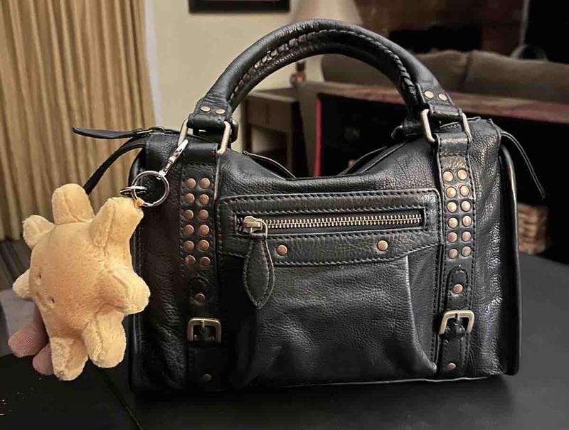 Review Thumbnail Image 0 247316588