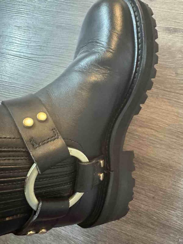 Review Thumbnail Image 1 242902659