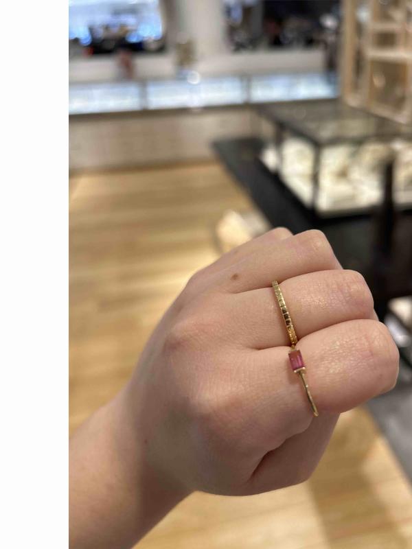 Review Thumbnail Image 0 228602577