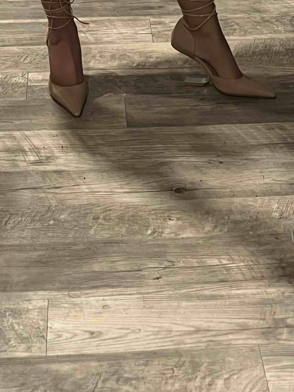 Review Thumbnail Image 0 211746897