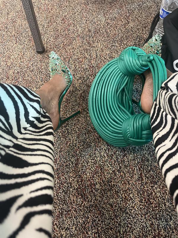 Review Thumbnail Image 1 229138244