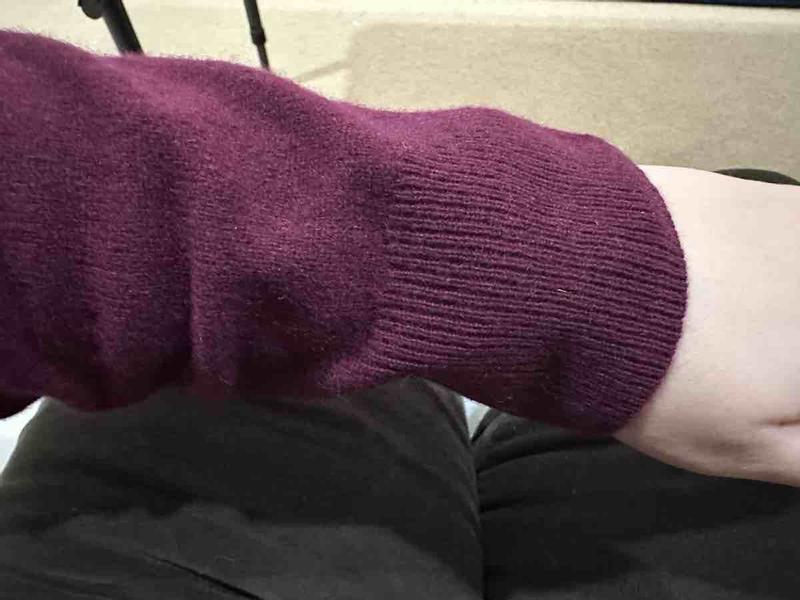 Customer photo for "Beautiful color, Slightly itchy"