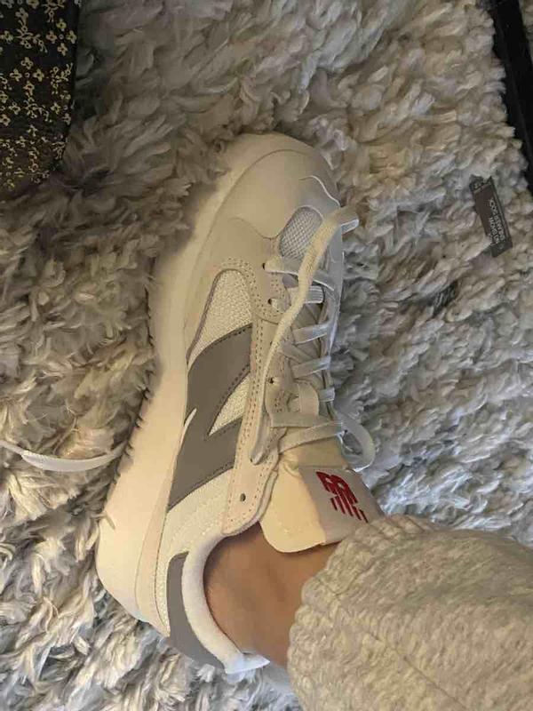 Review Thumbnail Image 0 227280766