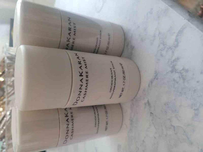 Customer photo for "Lux for my underarms"