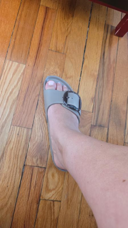 Customer photo for "Madrid Eva Big Buckle"
