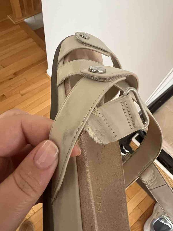 Review Thumbnail Image 0 245528743