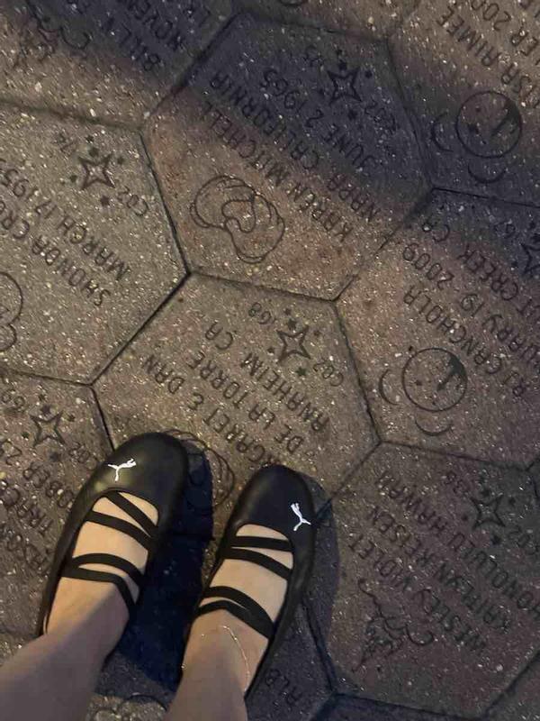 Review Thumbnail Image 0 242830797