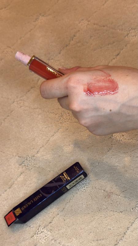 Customer photo for "Nice lip oil"