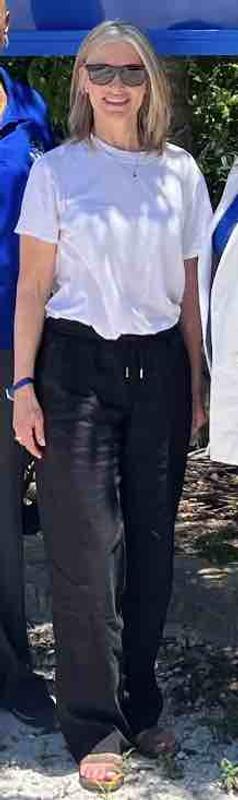 Review Thumbnail Image 1 242907343