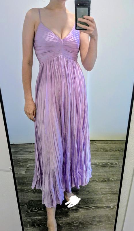 Customer photo for "Pretty but feels cheap"