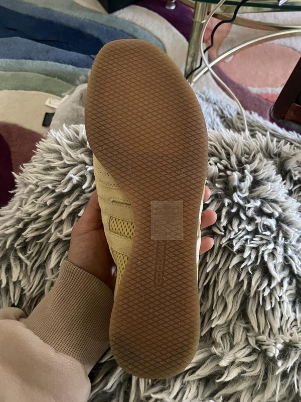 Review Thumbnail Image 0 249096413