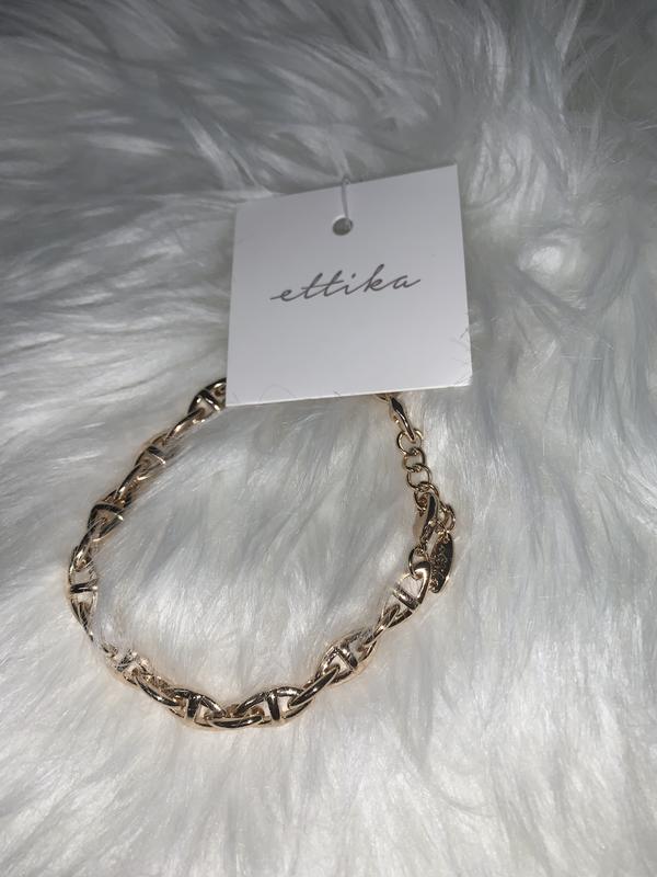 Customer photo for "Perfect Summer Anklet!"