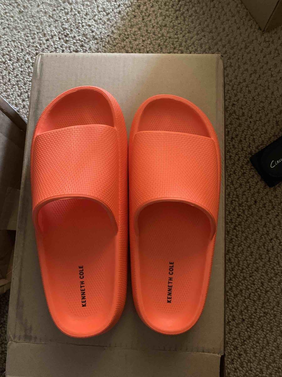 Review Thumbnail Image 0 208998192