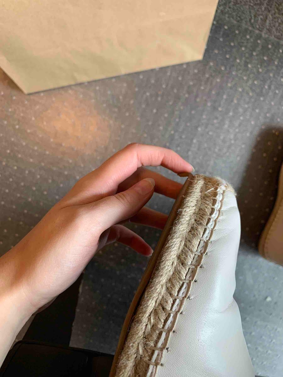 Customer photo for "loved these shoes but they are falling apart :("