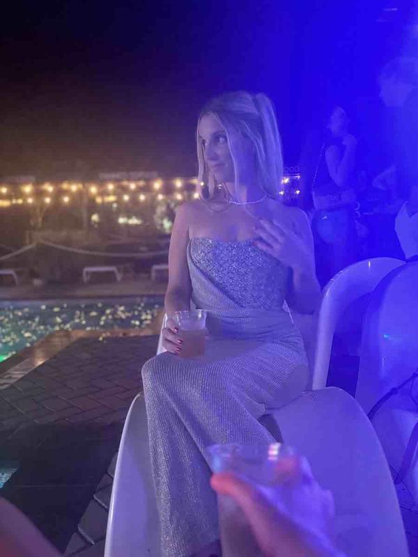 Review Thumbnail Image 0 246753903