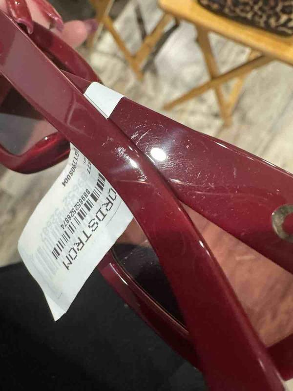 Review Thumbnail Image 0 245160273