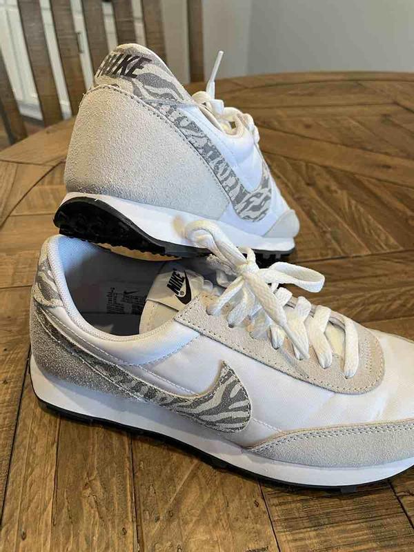 Review Thumbnail Image 1 215655314