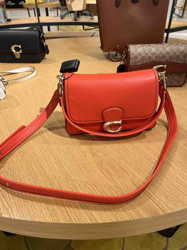 Review Thumbnail Image 0 216958579