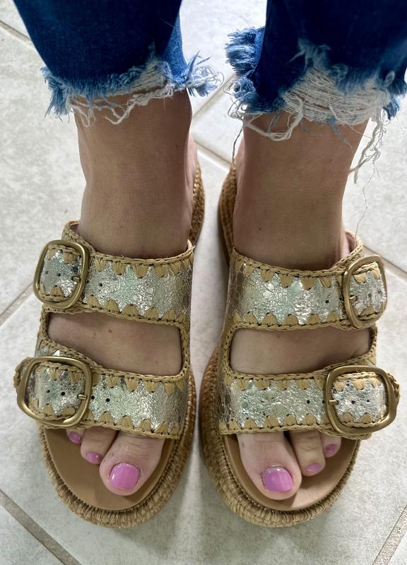 Review Thumbnail Image 0 233371890