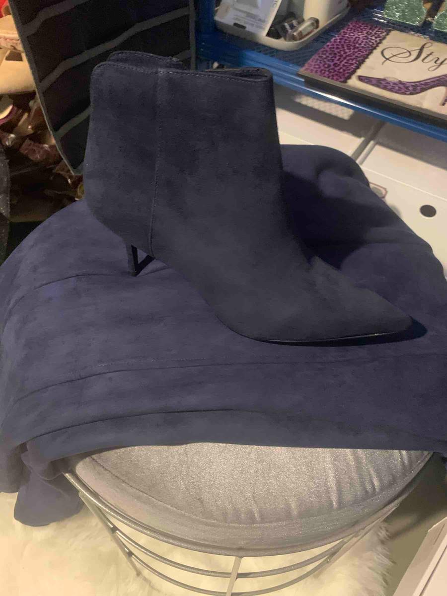 Customer photo for "Love this Navy blue bootie"