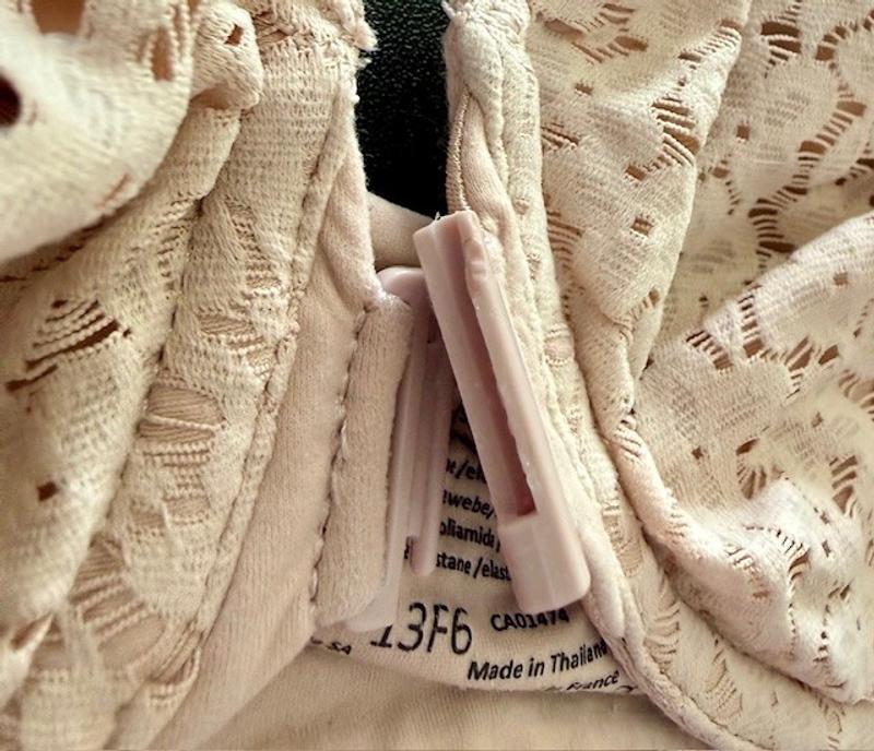 Customer photo for "Flimsy Front Clasp Breaks"