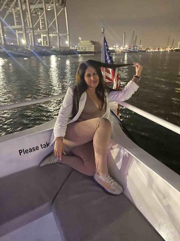 Review Thumbnail Image 0 217284352