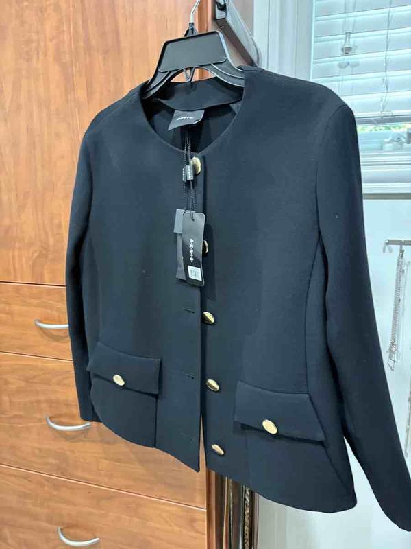 Review Thumbnail Image 0 245459615