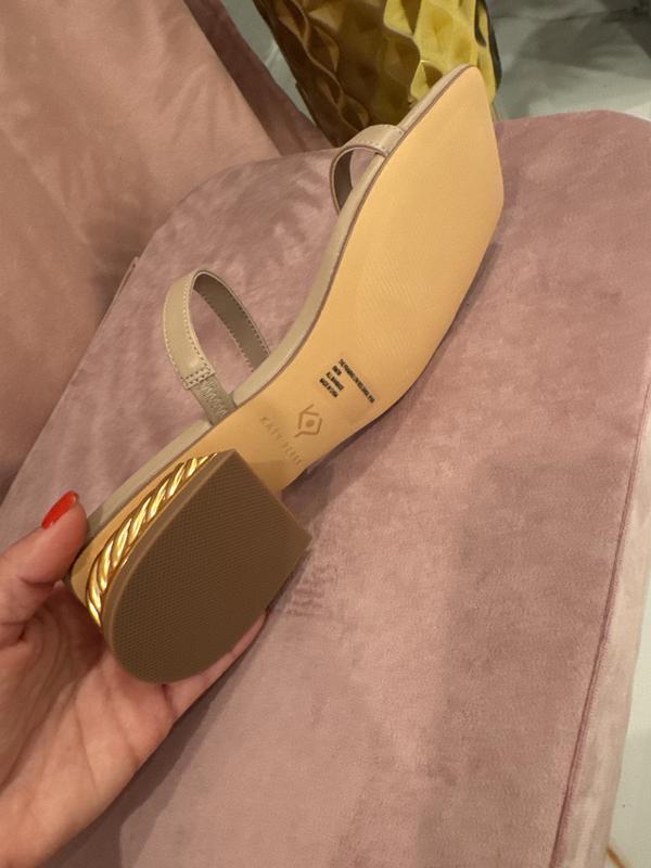 Review Thumbnail Image 1 237943662