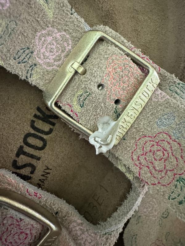 Customer photo for "Sent to me with hot glue on buckle"