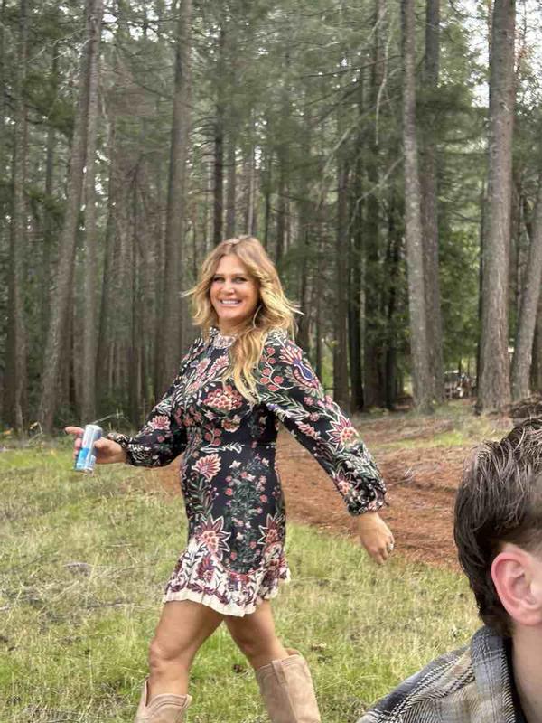 Review Thumbnail Image 0 245939421