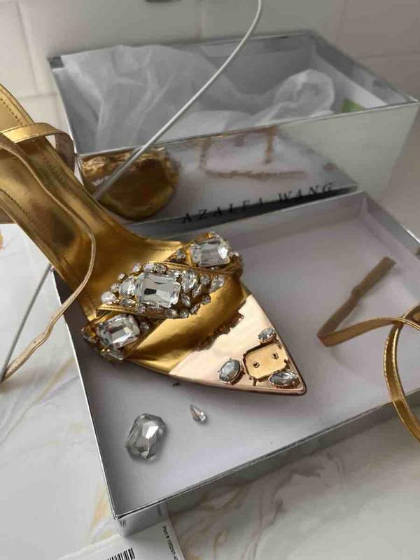 Review Thumbnail Image 0 229832546