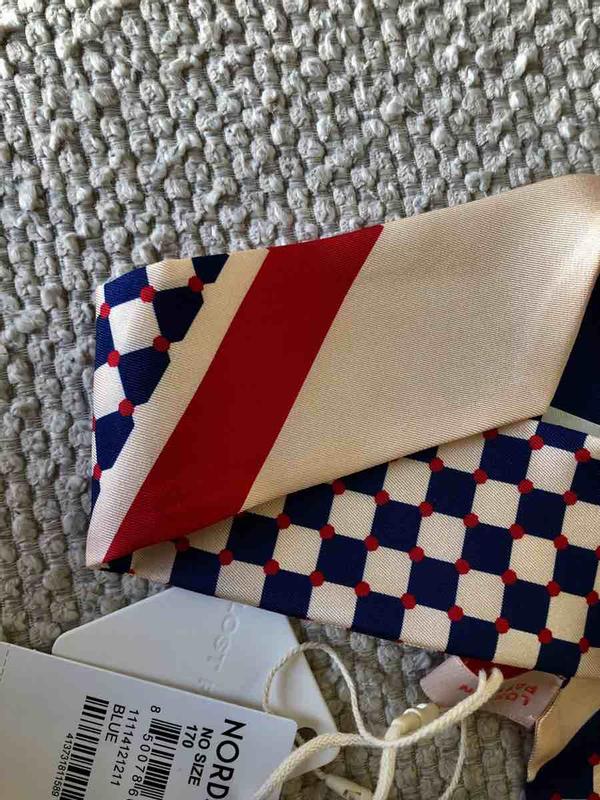 Review Thumbnail Image 0 245540284