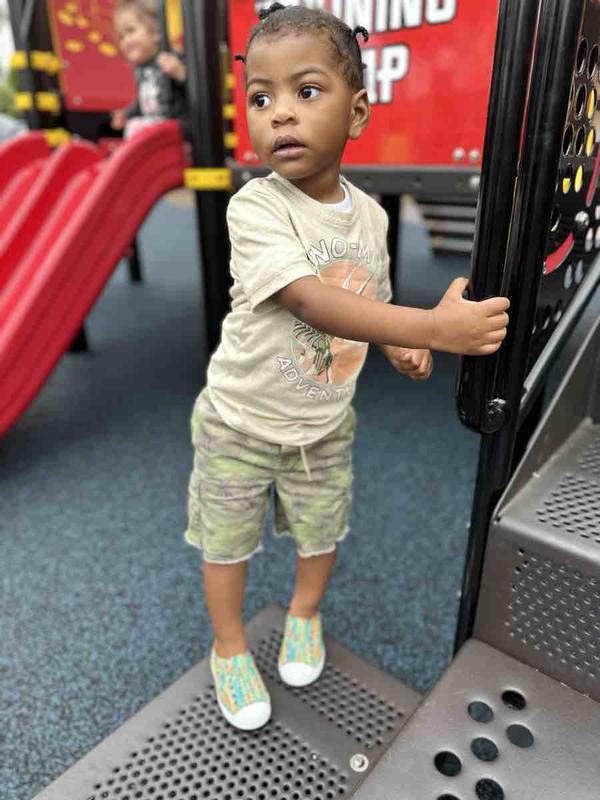 Review Thumbnail Image 0 227150367